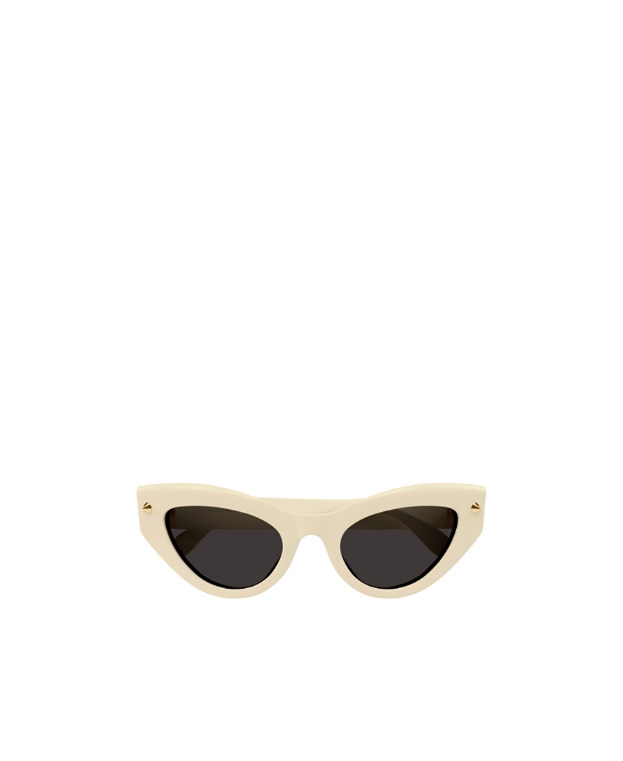Alexander Mcqueen Spike-stud Detail Cat-eye Sunglasses In Nude