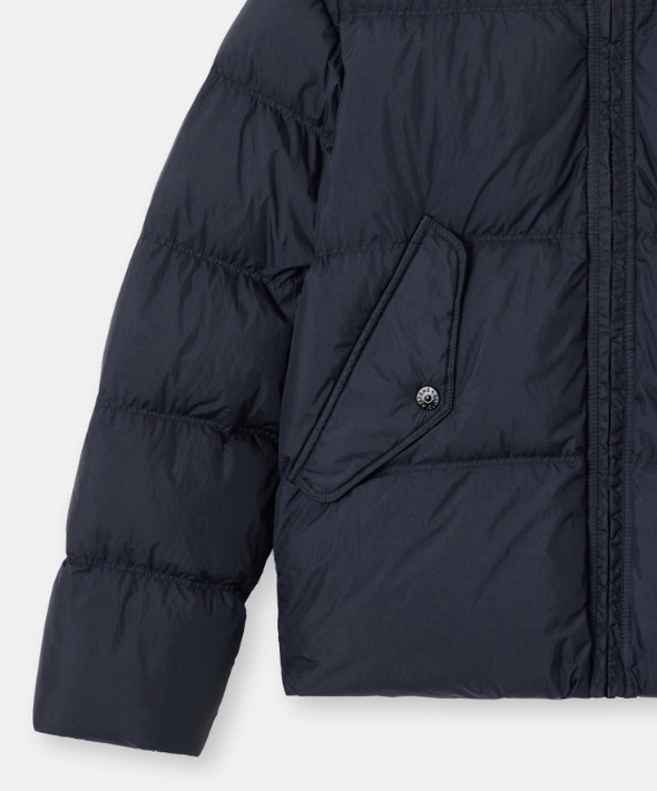 Stone Island Down Jacket With Anti-drop And Wind Resistance In Black