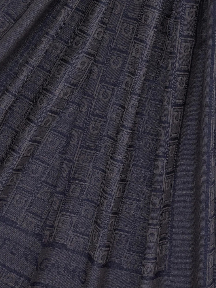 Ferragamo Gancini Monogram Jacquard Wool Scarf In Black