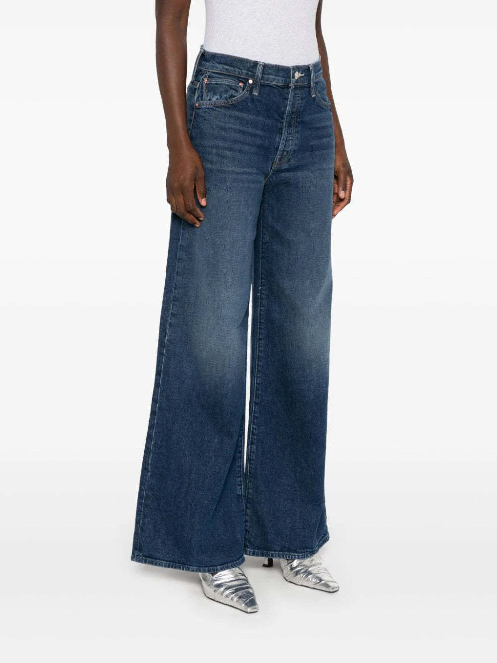 Mother The Ditcher Roller Sneak Jeans In Blue