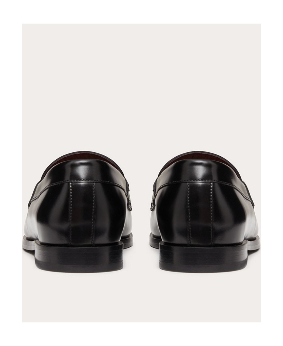 Valentino Black Vlogo Signature Leather Loafers In Black