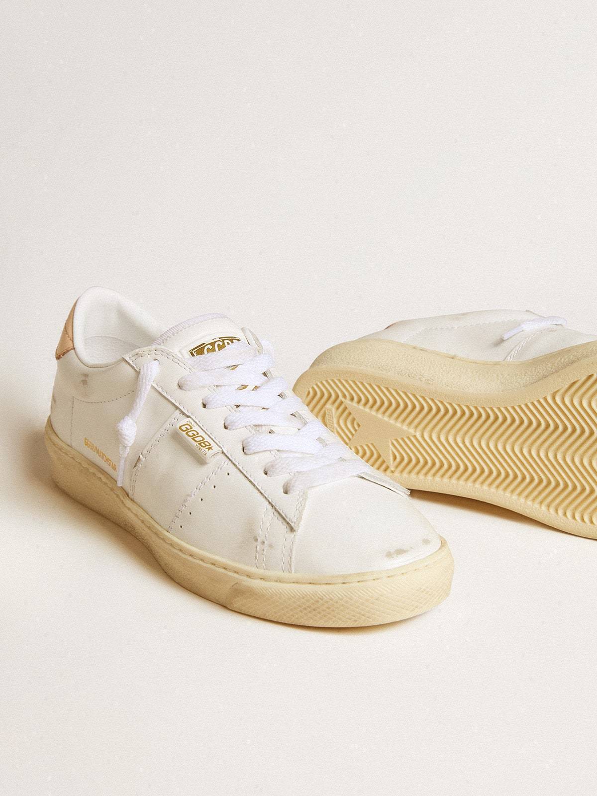 Golden Goose Lace-up Low-cut Casual Shoes In White