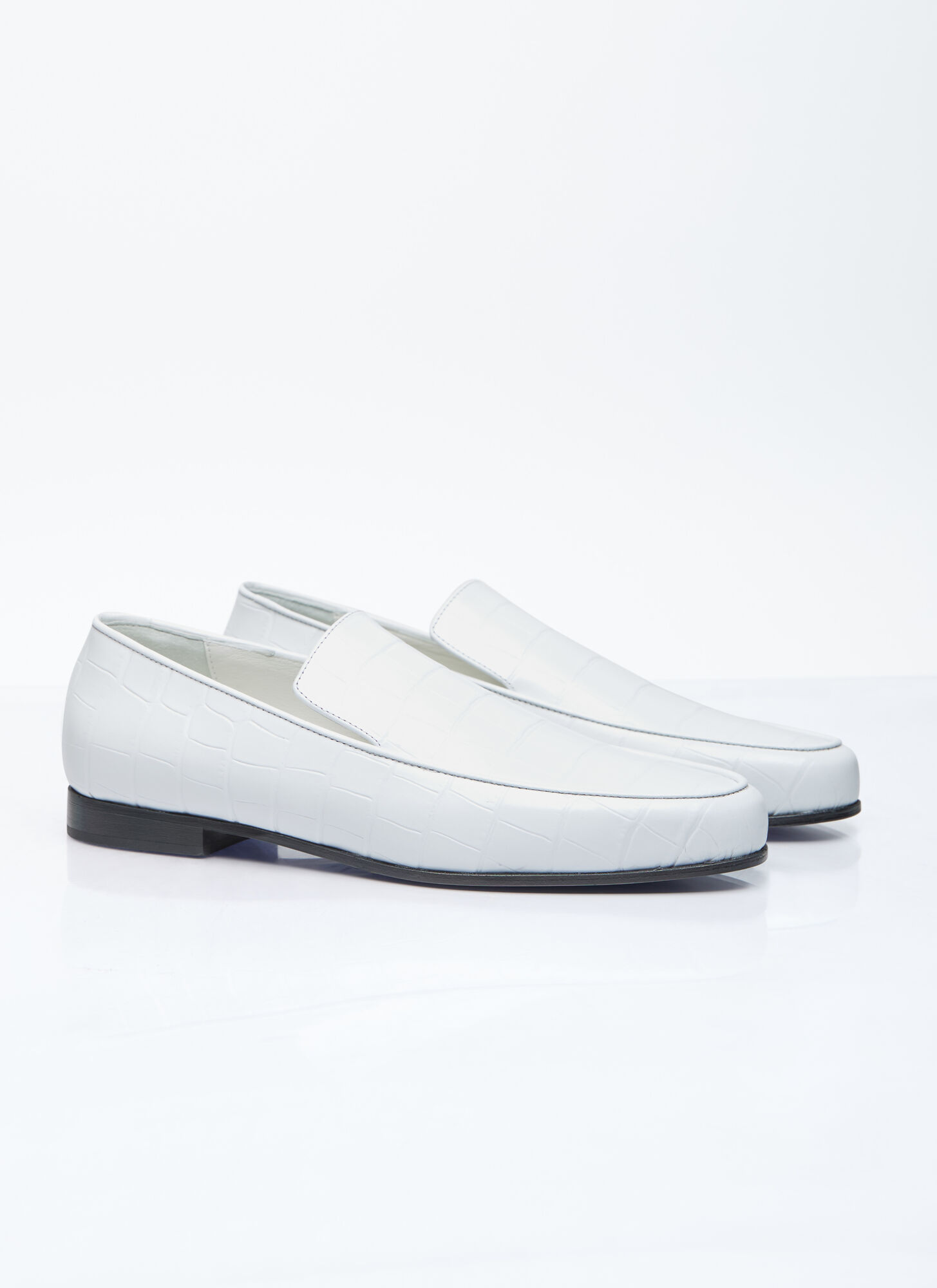 Totême The Oval Croc-effect Leather Loafers In White