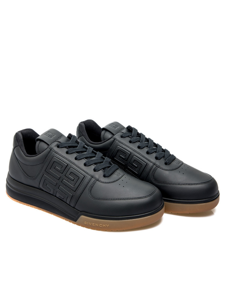 Givenchy 4g Logo-embossed Low-top Sneakers In Black