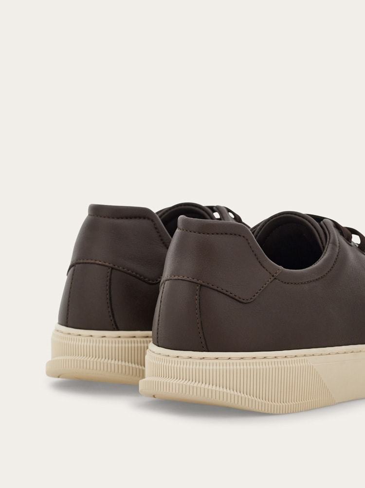 Ferragamo Elastic Lace Sneaker In Brown