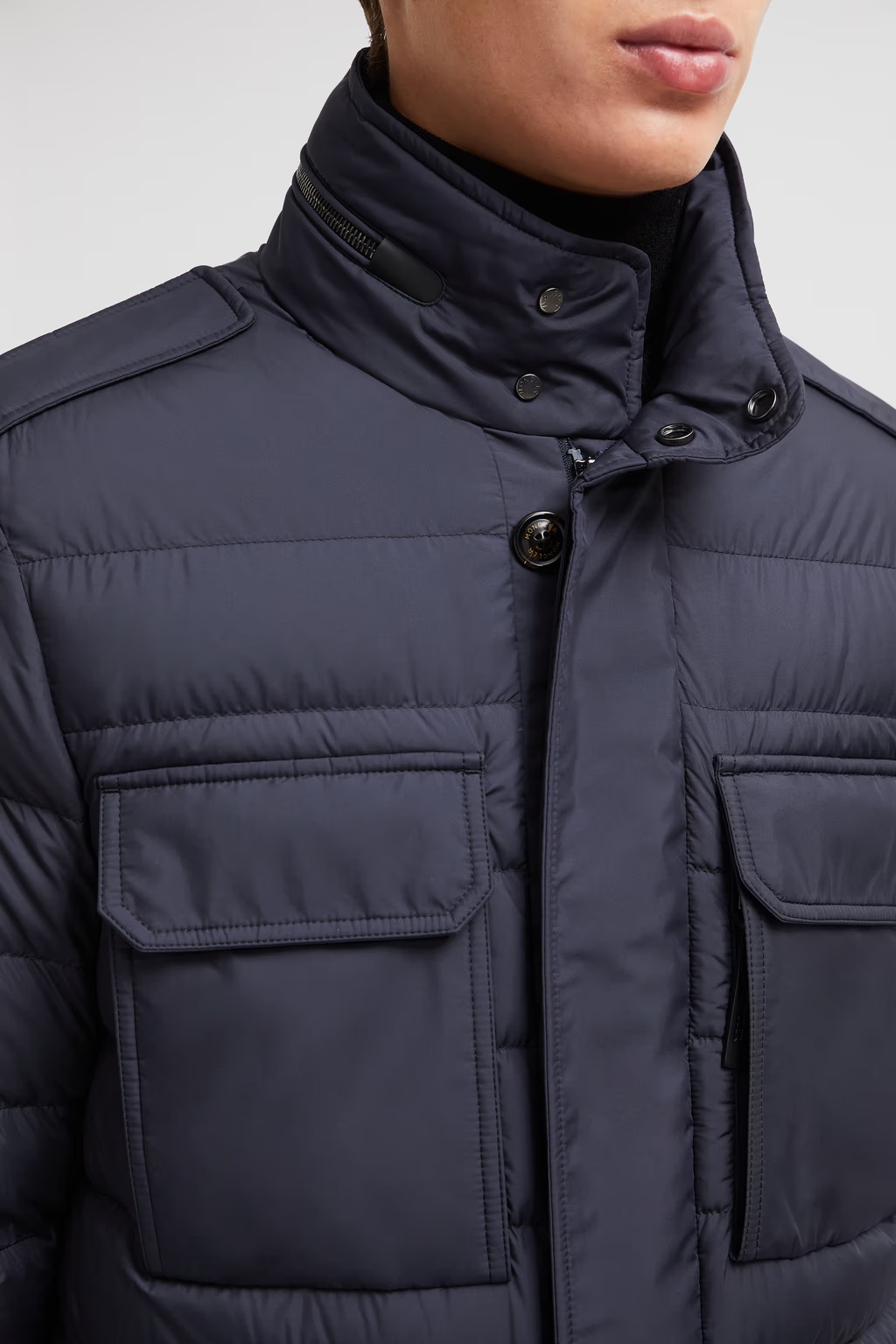 Moncler Munt Hooded Zip-up Down Jacket In Blue