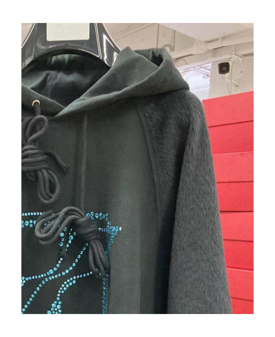 We11 Done Logo Hooded Sweater In Black