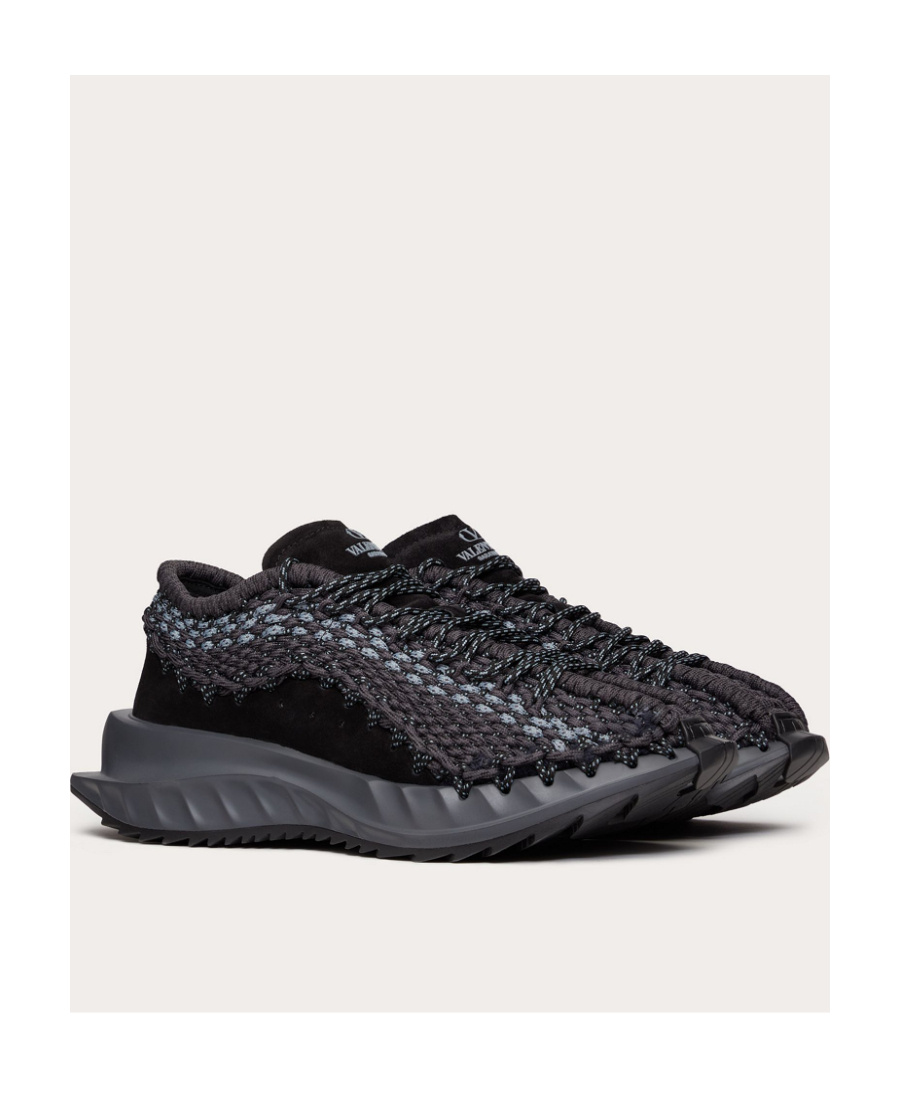 Valentino The Logo Is Tied With Low-top Casual Sneakers In Black