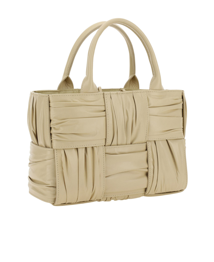 BOTTEGA VENETA BOTTEGA VENETA WOVEN PLEATED TOP HANDLE TOTE BAG