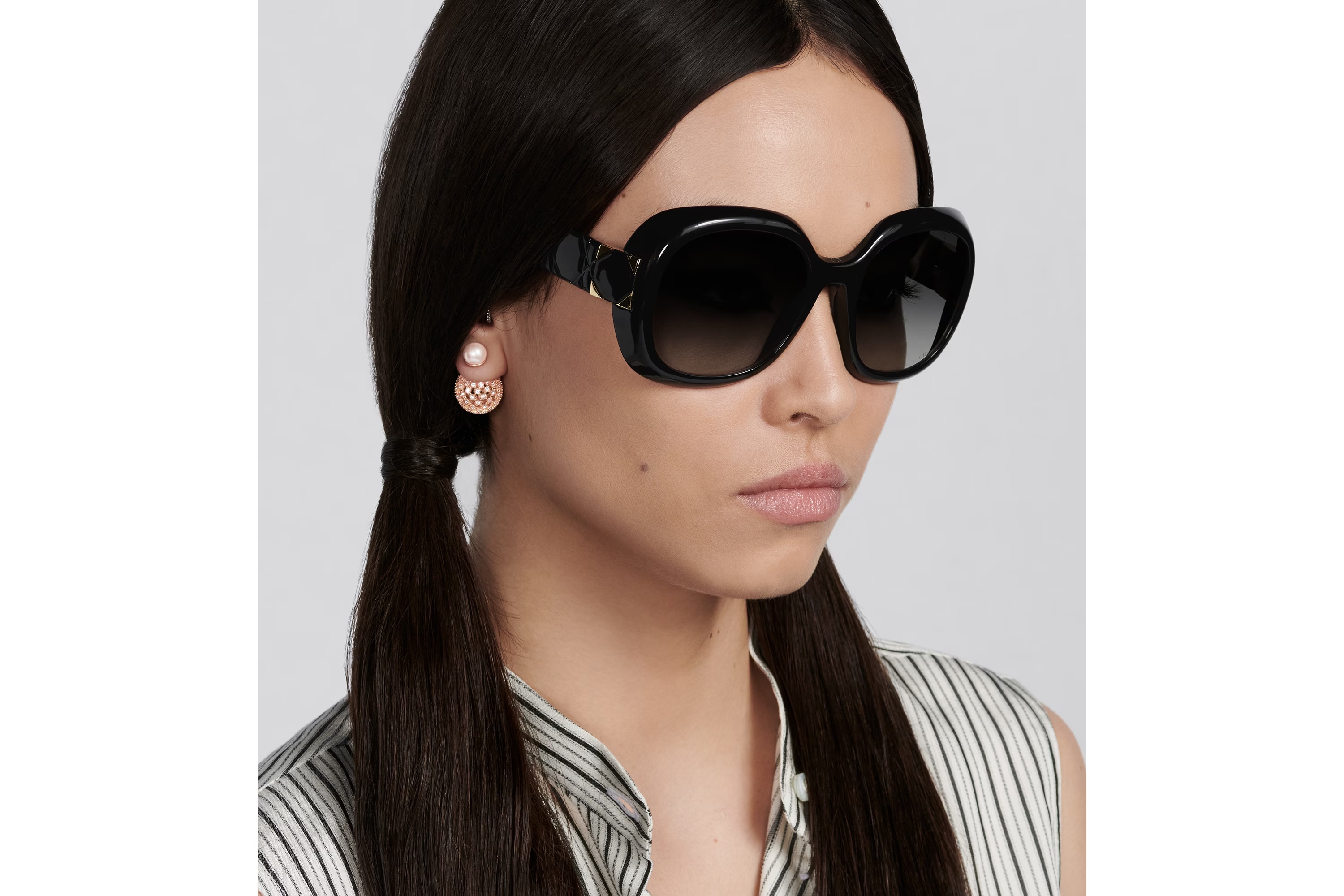 Dior Logo Sunglasses In Black