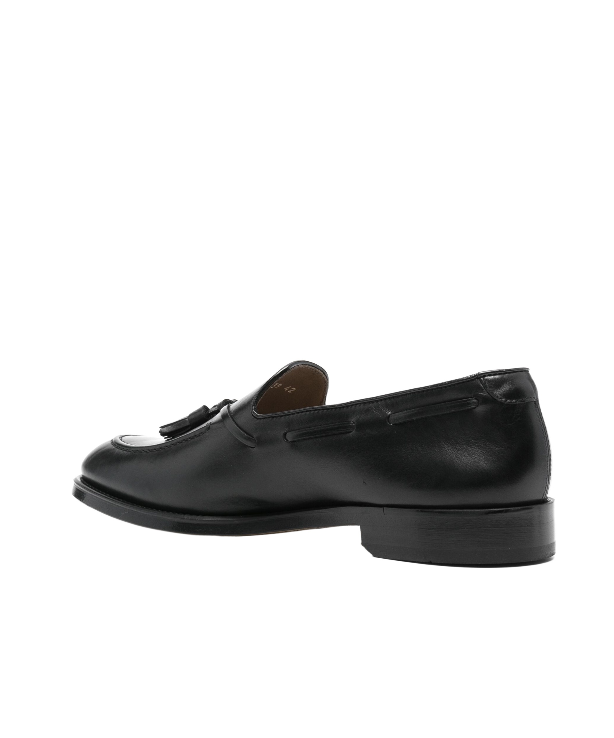 Doucal's Slip-on Loafers With Tassel Detail In Smooth Leather In Black