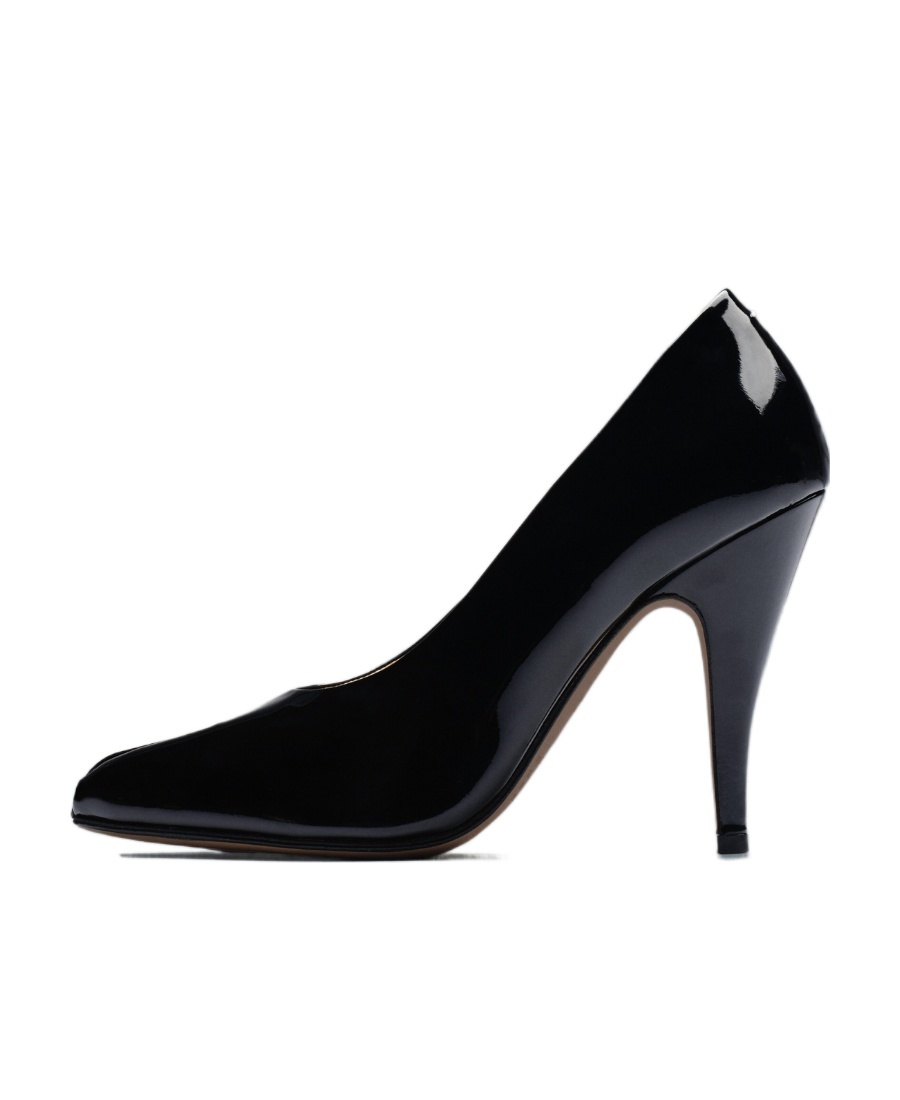 Maison Margiela Tabi Pointed Split-toe High Heels In Black