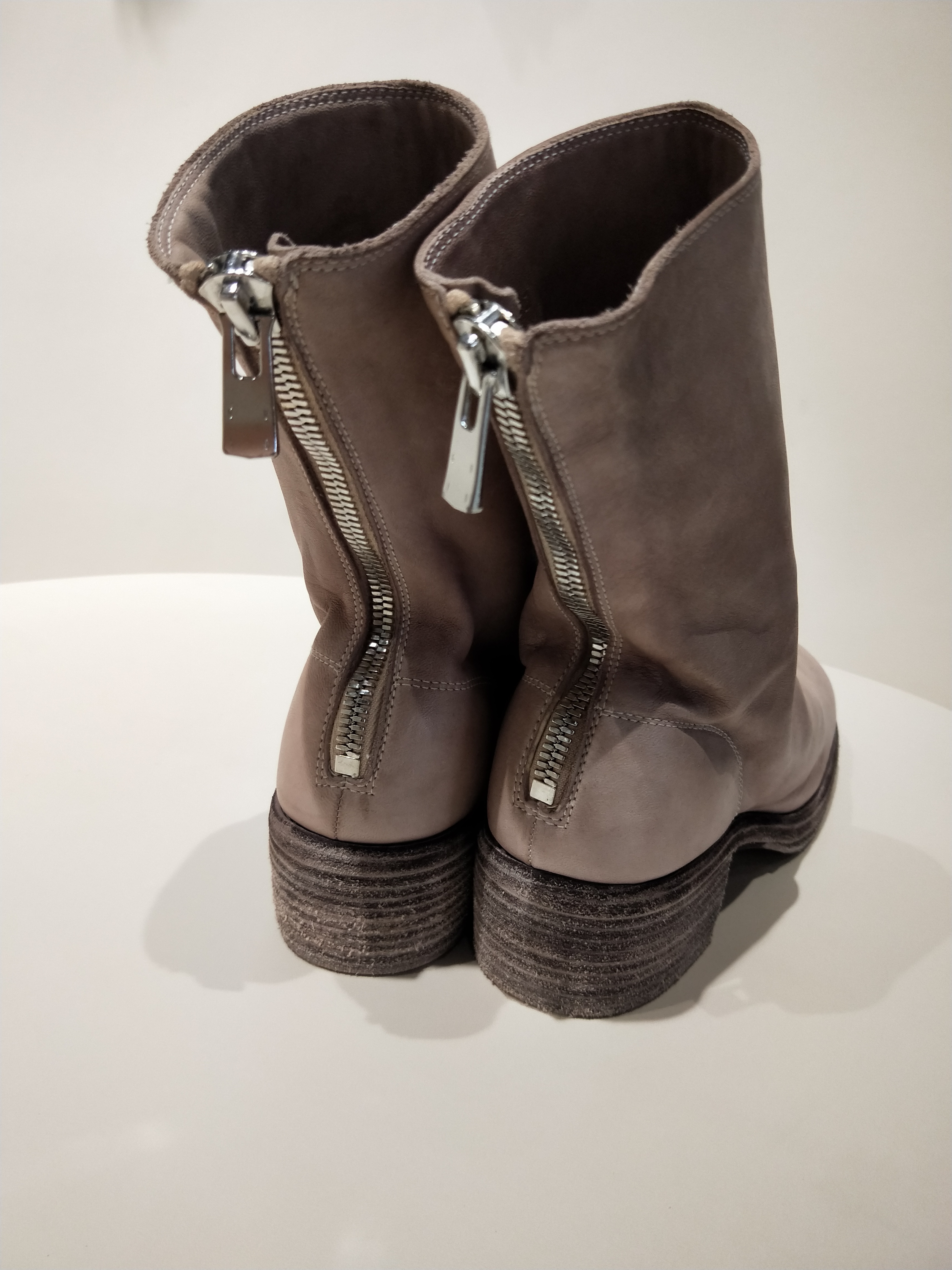 Guidi Back-zip Mid-tube Boots In Neutral