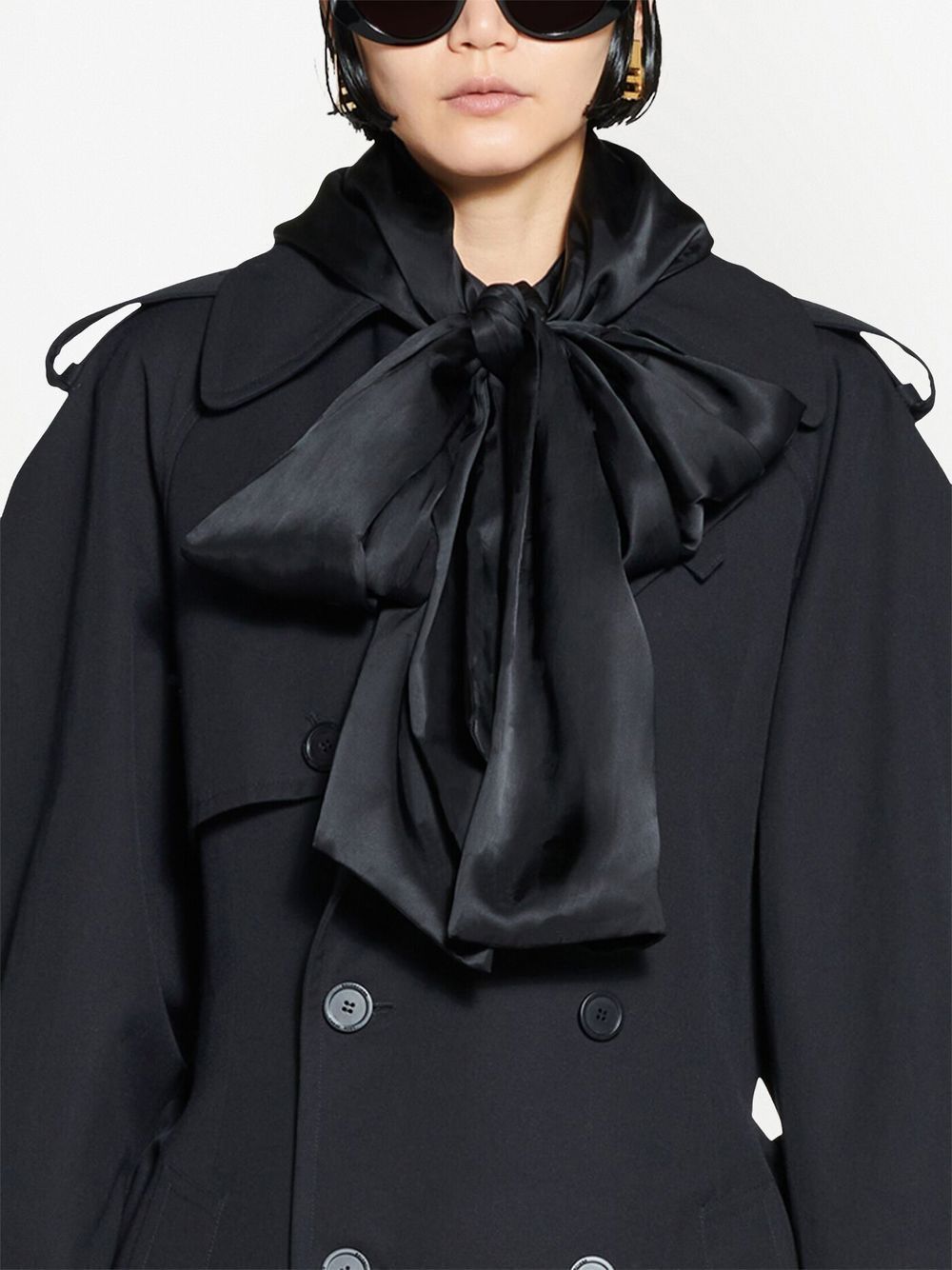Balenciaga Doppelreihiger Trenchcoat In Black