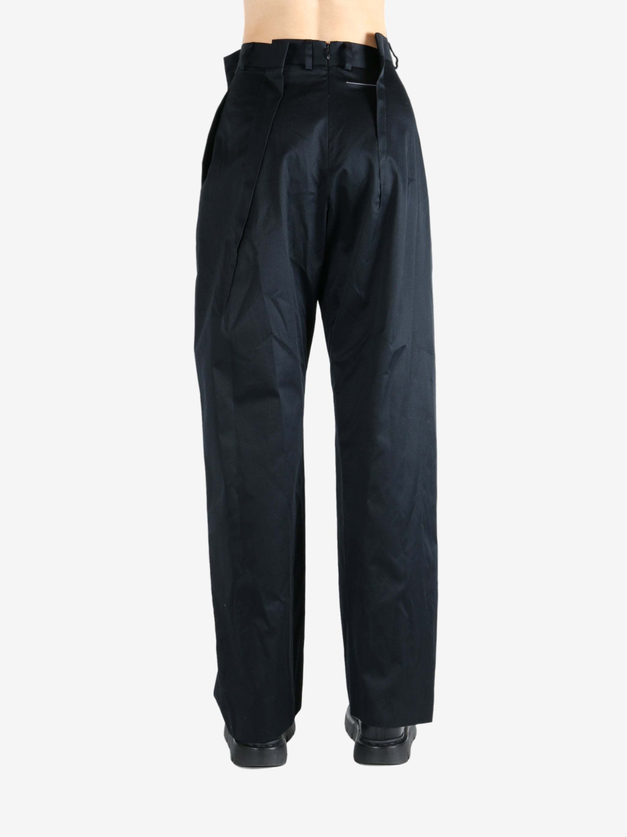 Mm6 Maison Margiela Pleated-front Trousers In Black