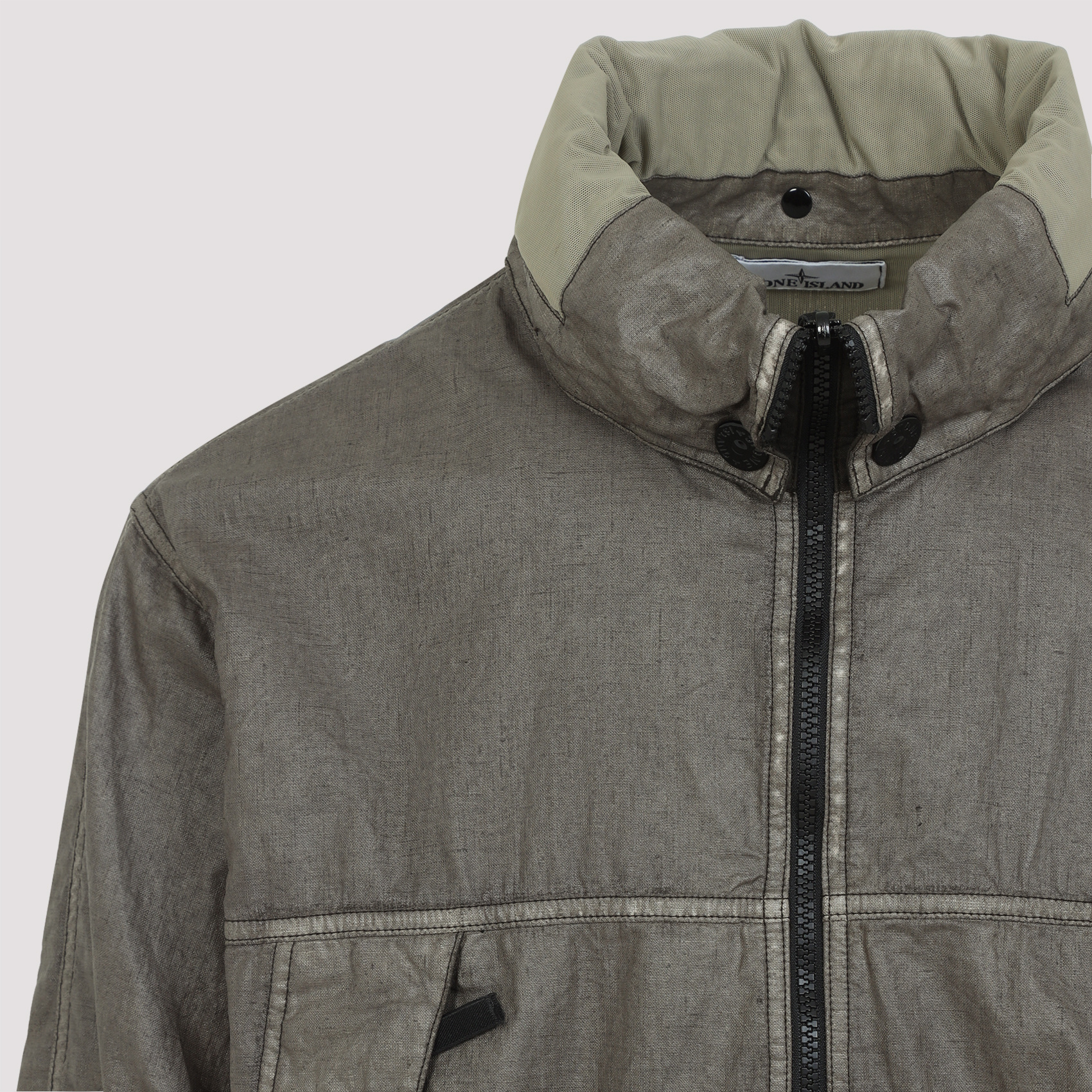Stone Island Logo Patch Zip-up Jacket In Military Green