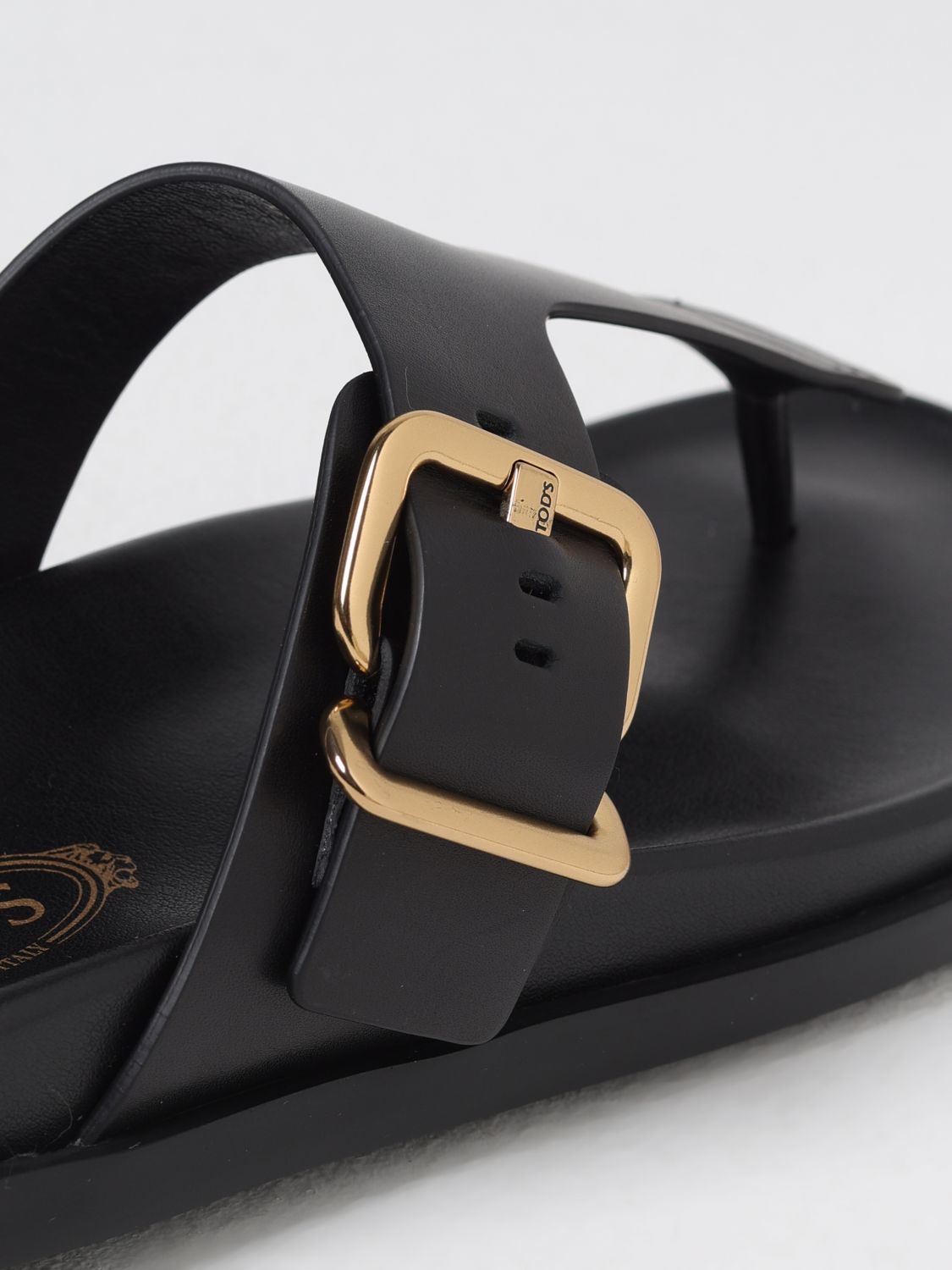TOD'S LEATHER SLIDES