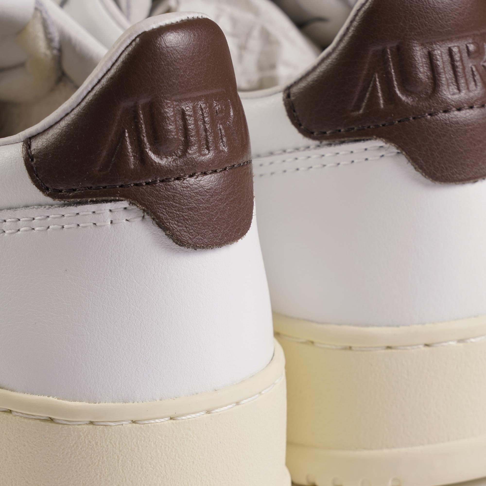 Autry Medalist Low-top Sneaker In White