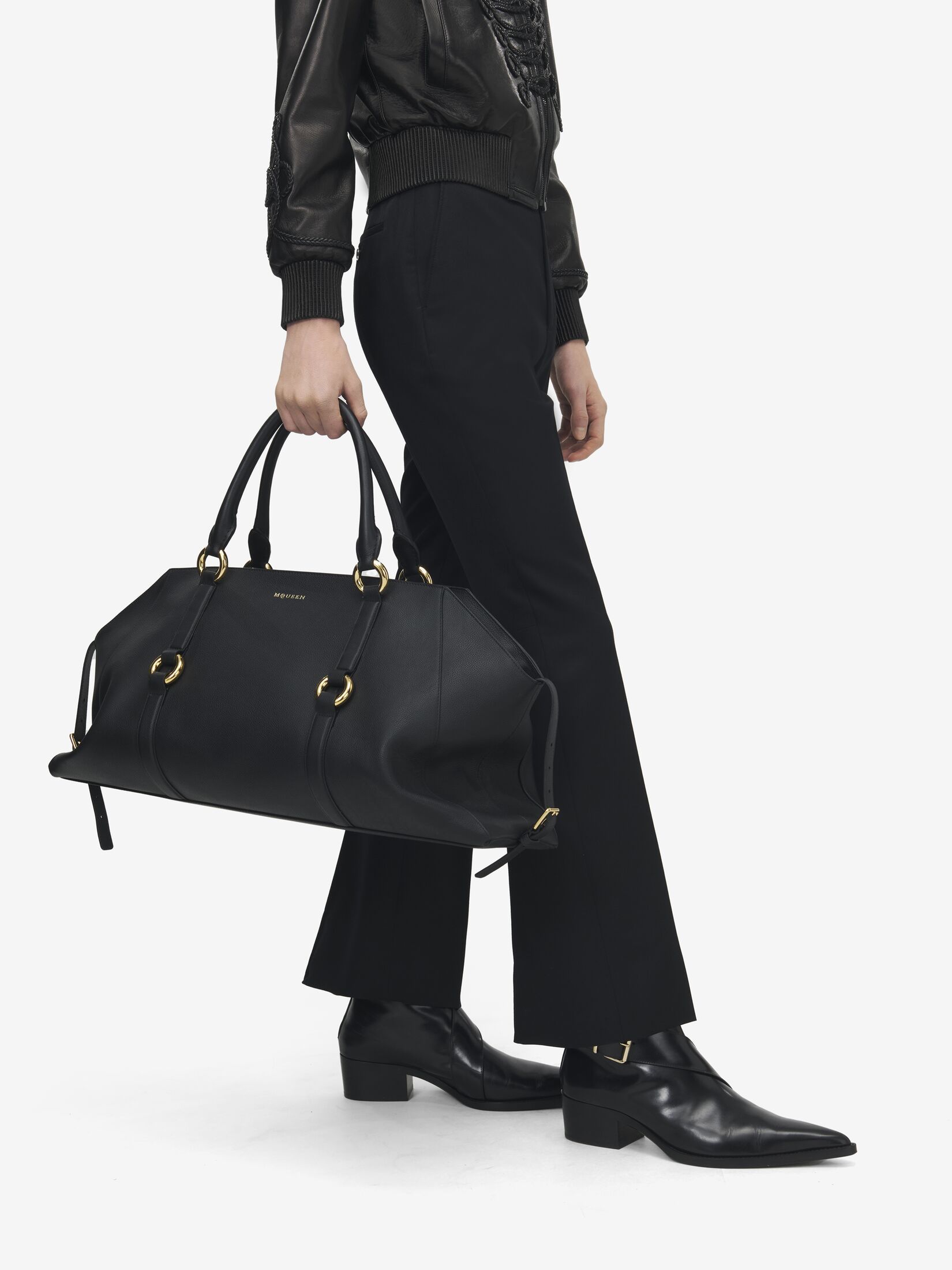 Alexander Mcqueen Farringdon Maxi Bag In Black In Black