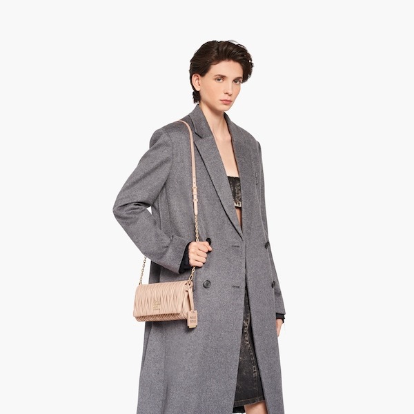 Miu Miu Matelass�-effect Shoulder Bag In Nude
