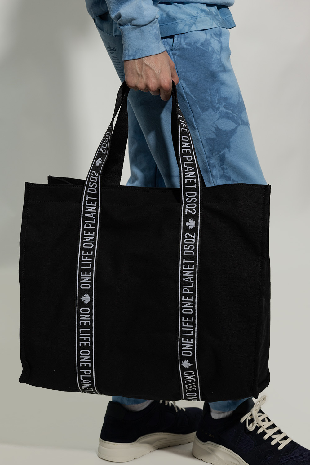 Dsquared2 Logo-print Tote Bag In Black