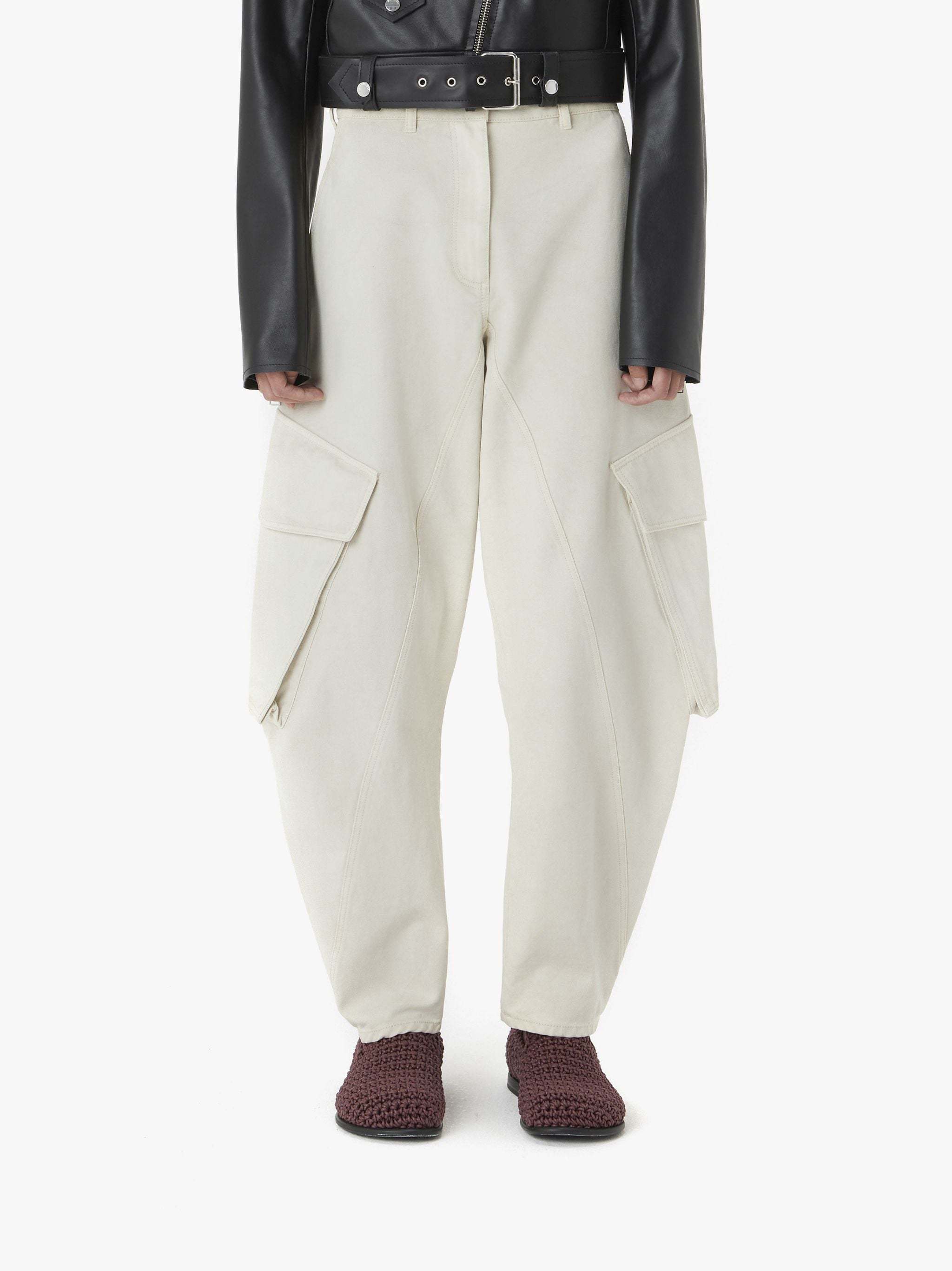Jw Anderson Cotton Barrel-leg Cargo Pants In White