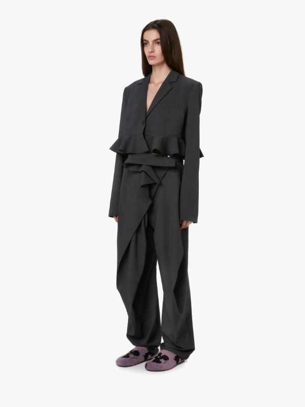 Jw Anderson Ruffled-trim Cropped Blazer In Black