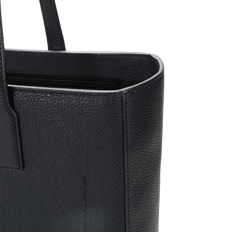 FERRAGAMO LOGO HANDBAG 
