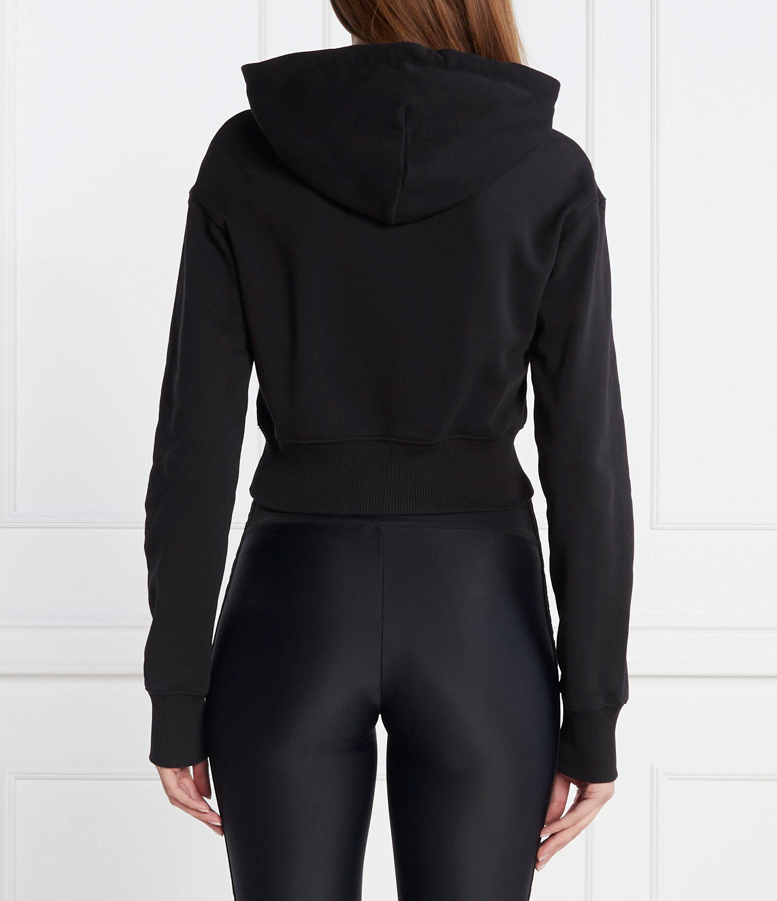 Versace Jeans Logo-print Cropped Hoodie In Black