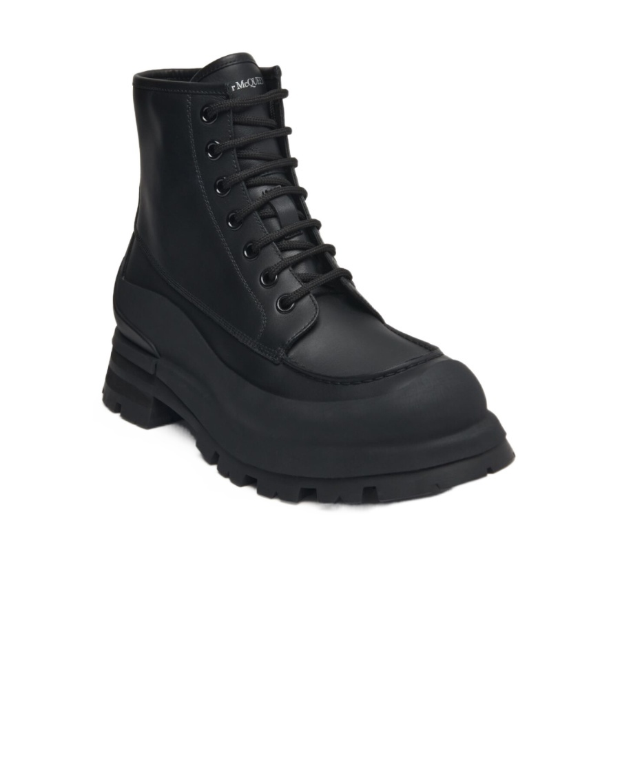 Alexander Mcqueen Alexander Mc Queen Wander Black Leather Boot In Black
