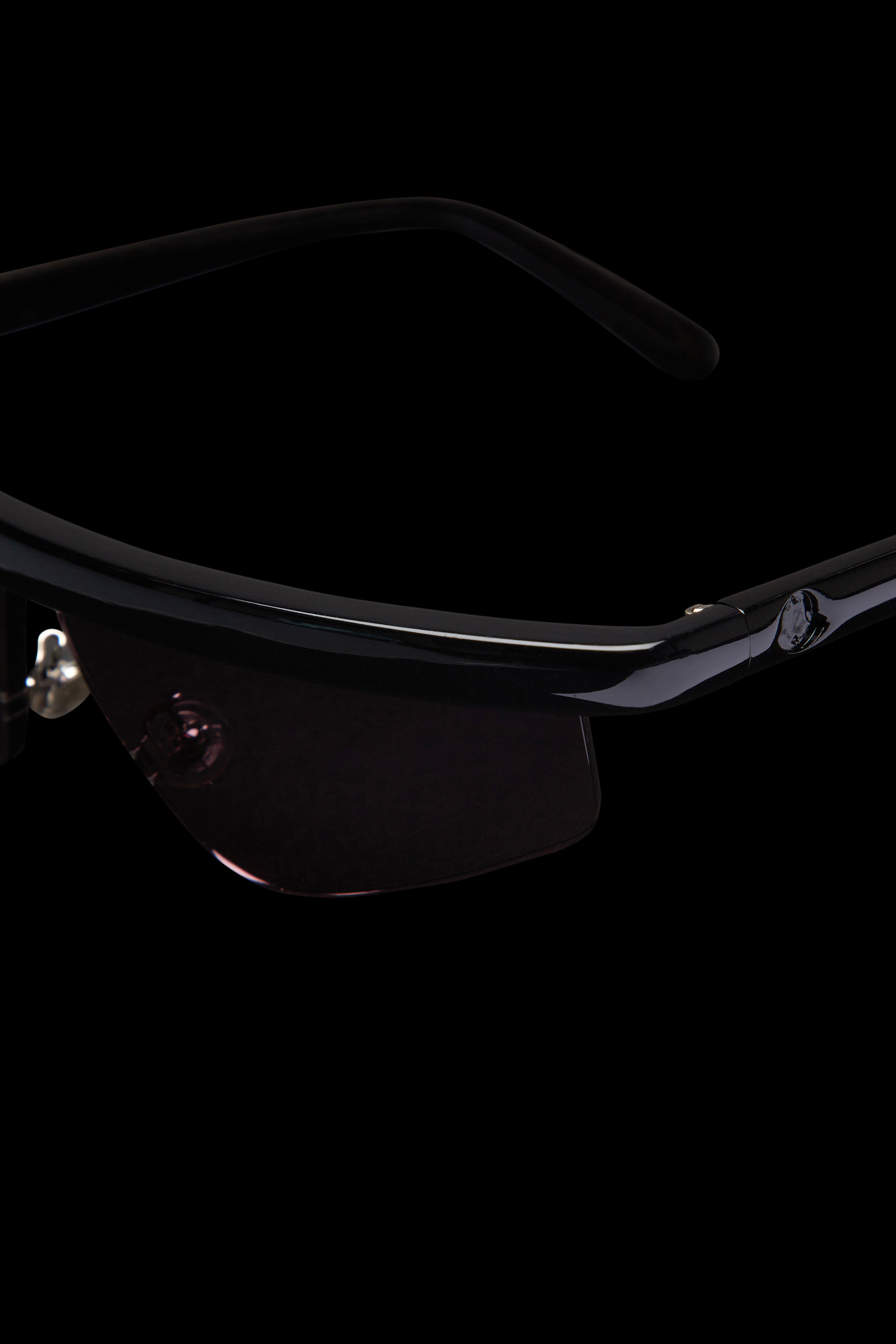 Moncler Orizion Rectangle-shape Sunglasses In Black