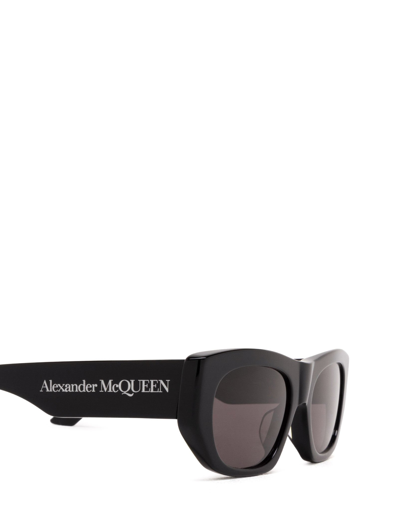 Alexander Mcqueen Logo-print Geometric-frame Sunglasses In Black