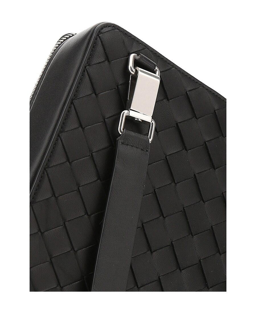 Bottega Veneta Intrecciato Cross-body Bag In Black