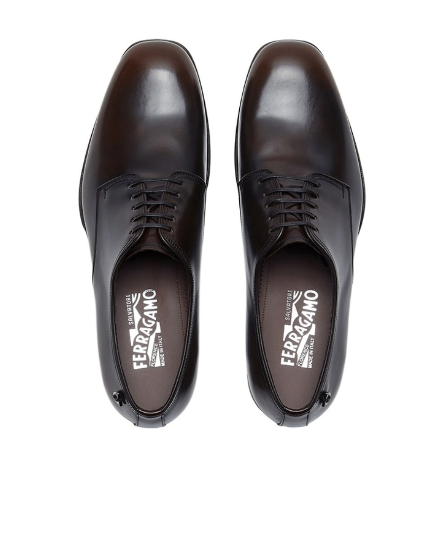 Ferragamo Pershore Leather Derby In Black