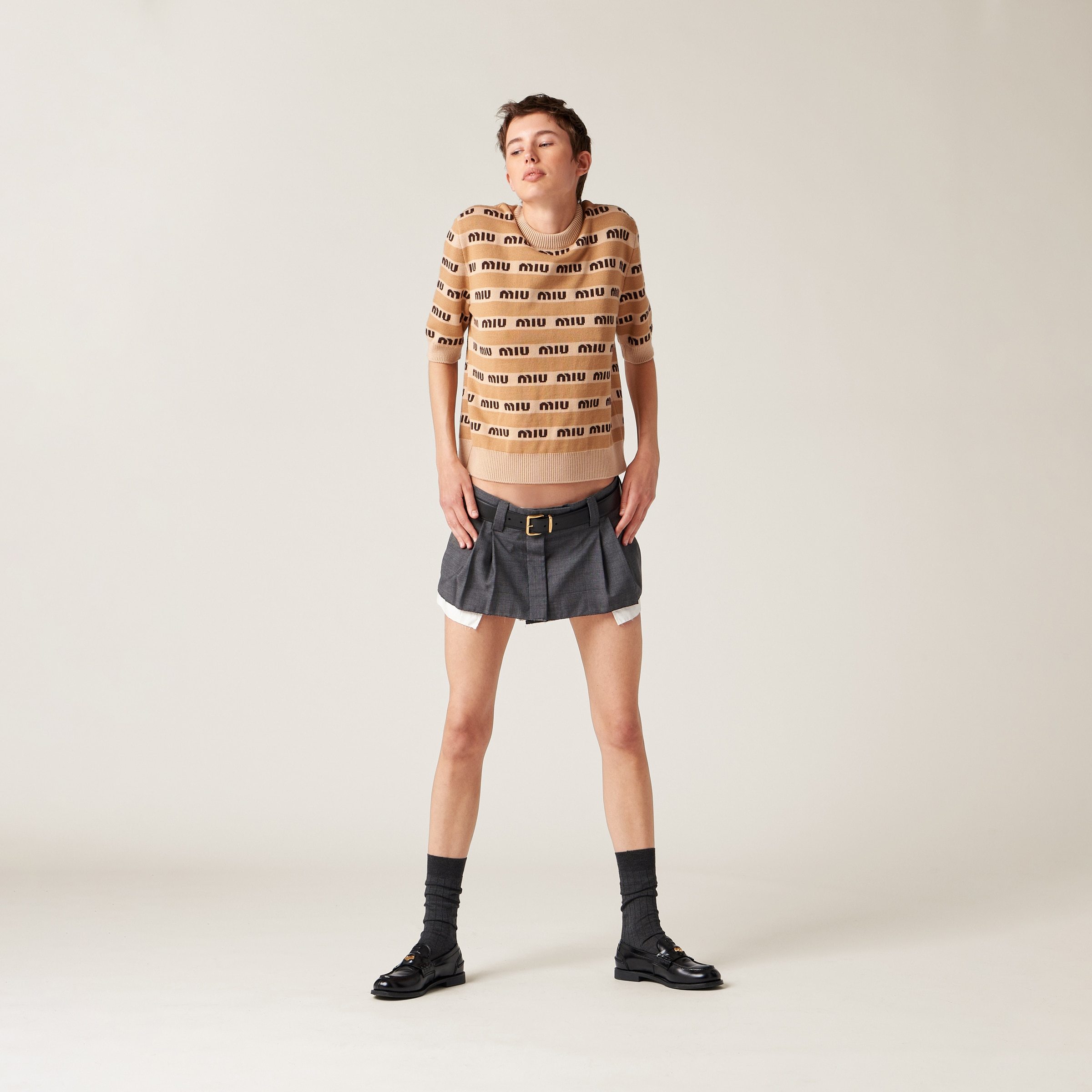 Miu Miu Logo-intarsia Short-sleeve Wool Sweater In Nude