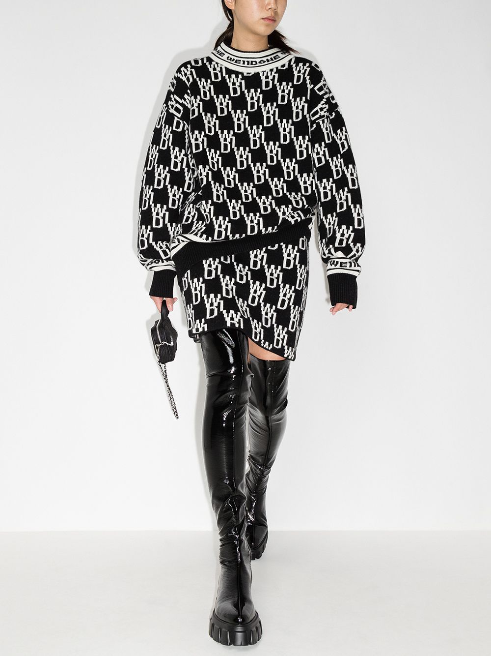 We11 Done All-over Logo Knitted Minskirt In Black