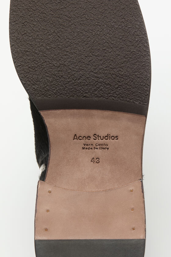 Acne Studios Round-head Ankle Boots In Black