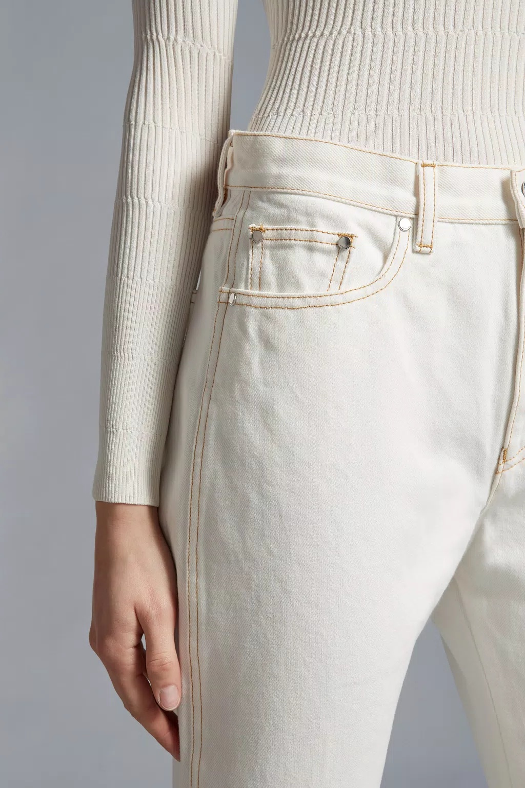 MONCLER STRAIGHT LEG JEANS 