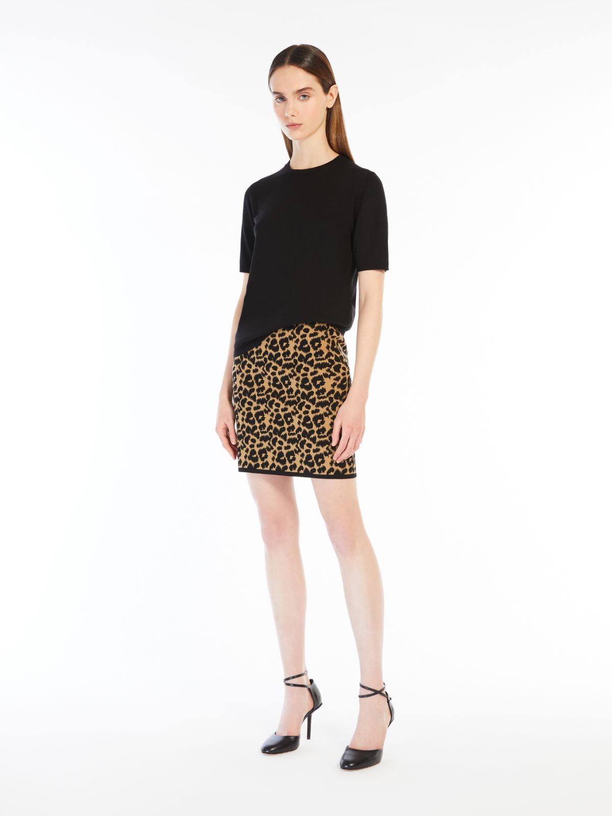 Max Mara Gerico Wool Crewneck Top In Black
