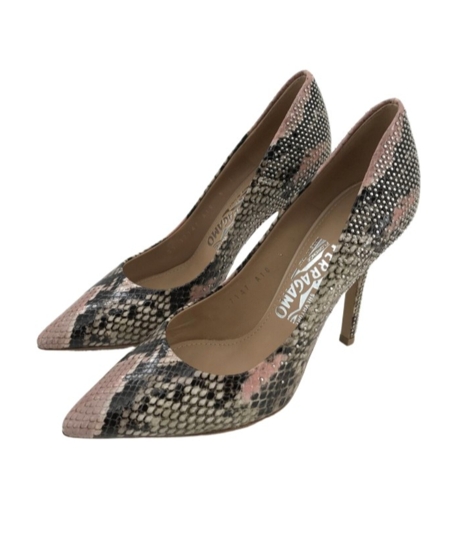 Ferragamo Logo Details High Heels In Brown
