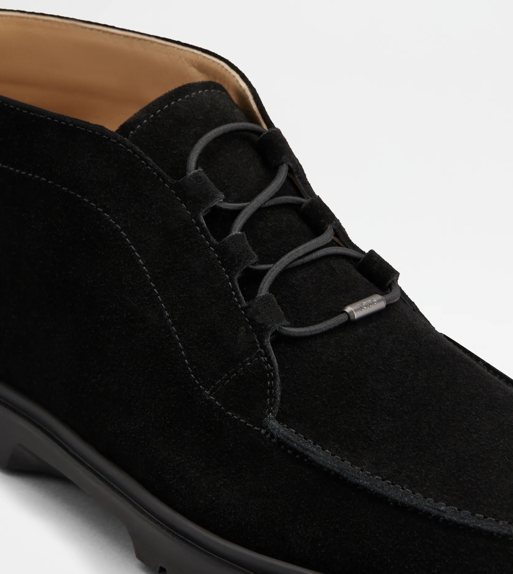 Tod's Lace-up Suede Desert Boots In Black