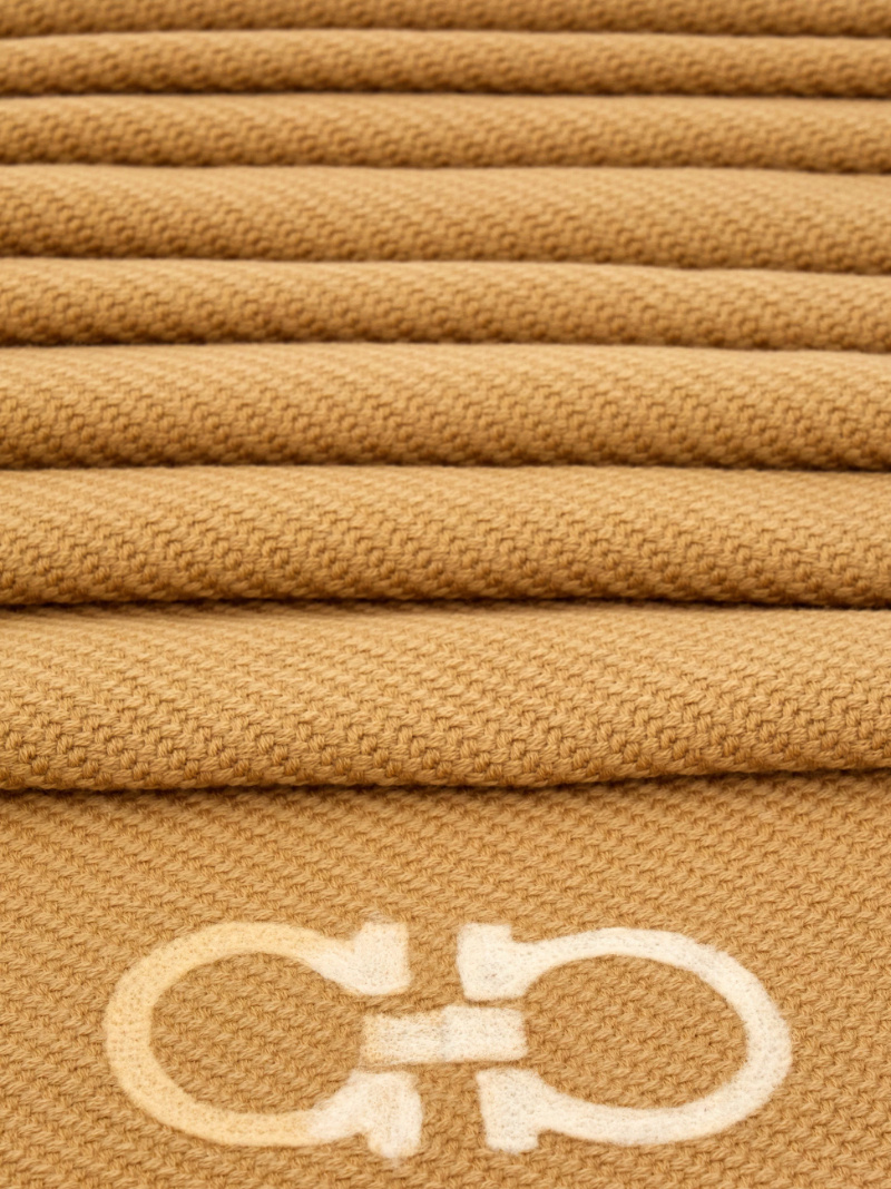 Ferragamo Gancini-motif Wool Scarf In Brown