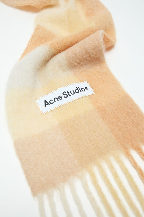 Acne Studios Logo-appliqué Checked Scarf In Nude