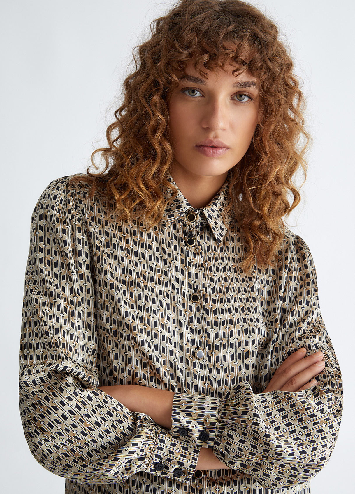 Liu •jo Satin-finish Geometric-pattern Shirt In Nude