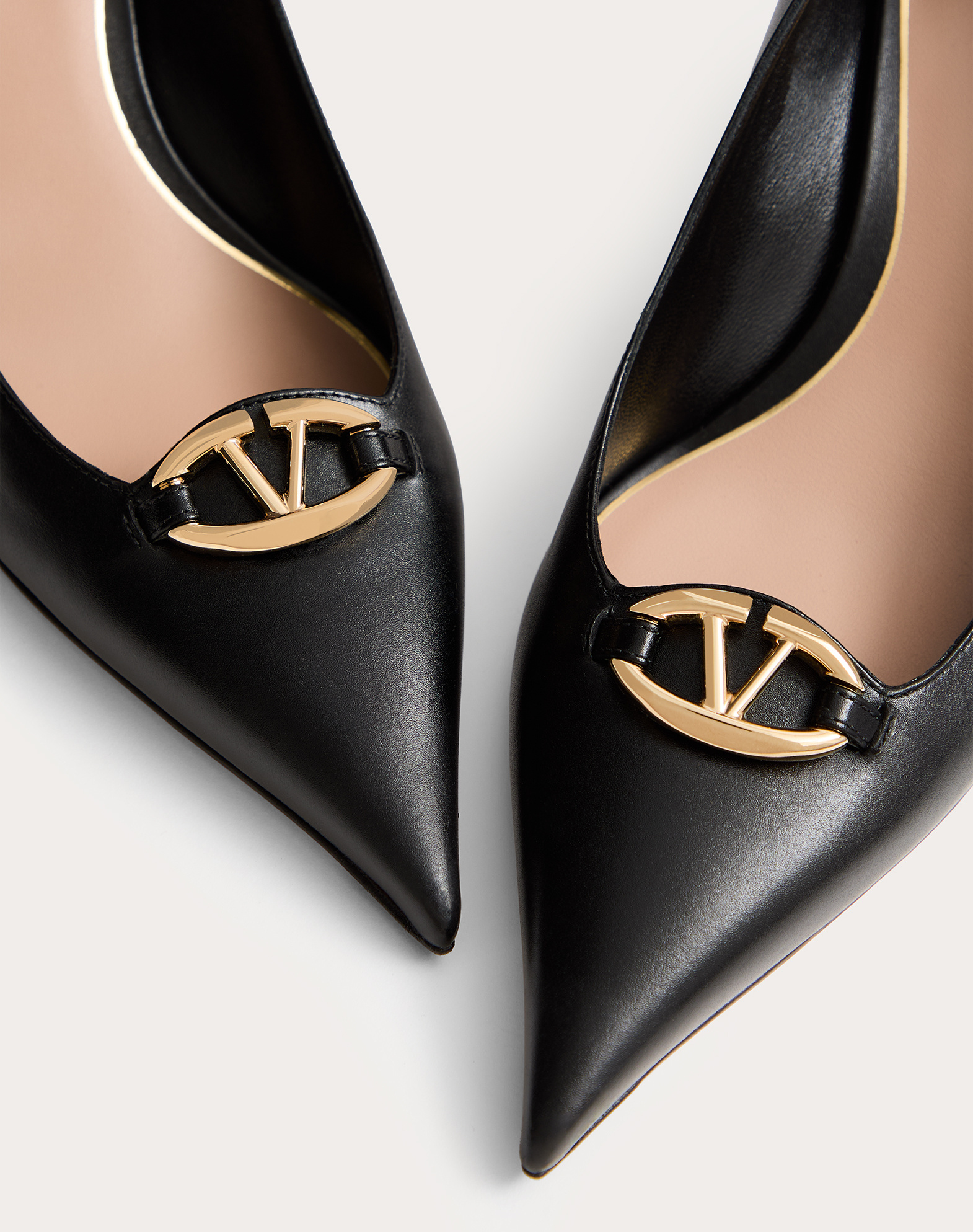 Valentino 60mm Vlogo Patent Leather Pumps In Black
