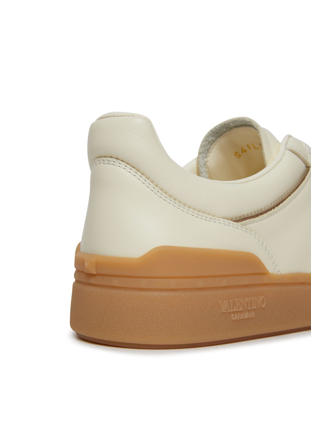 Shop Valentino Upvillage Low-cut Casual Shoes In White