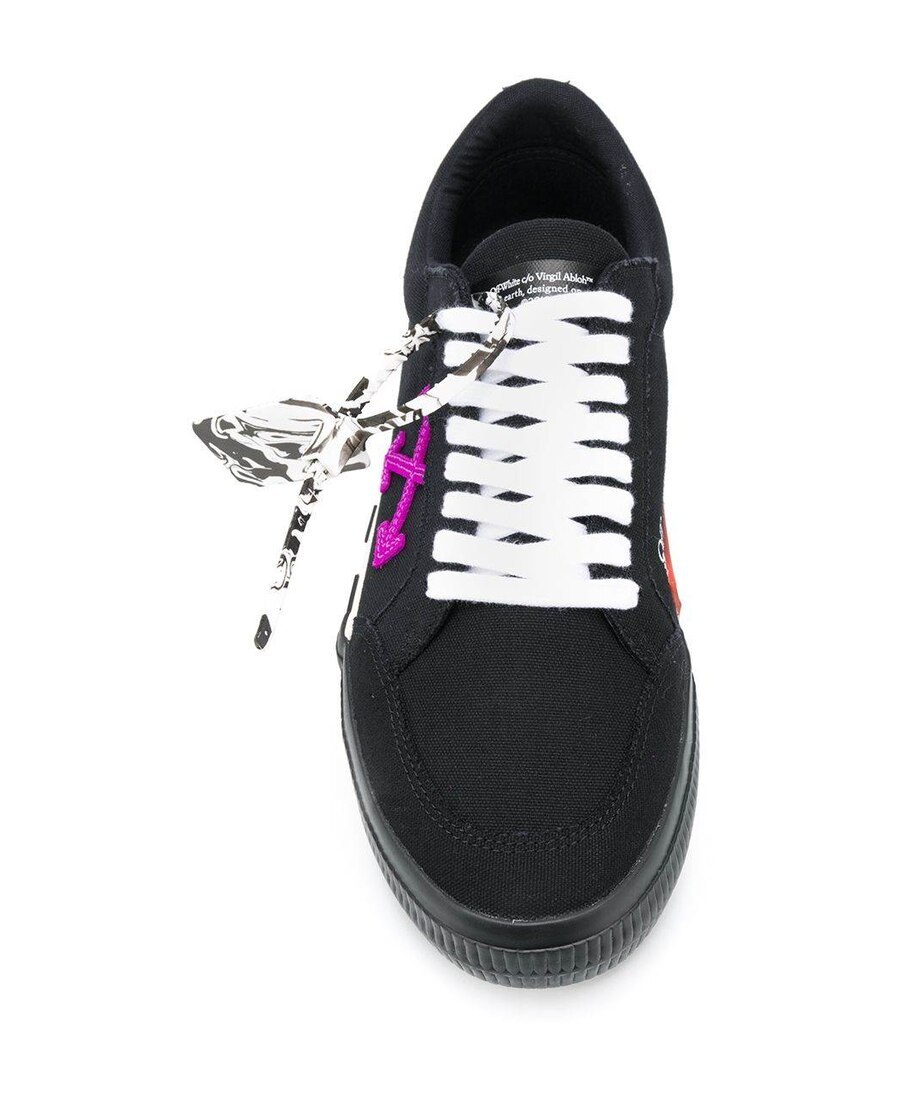 Off-white Vulcanized Low-top Sneakers In Black