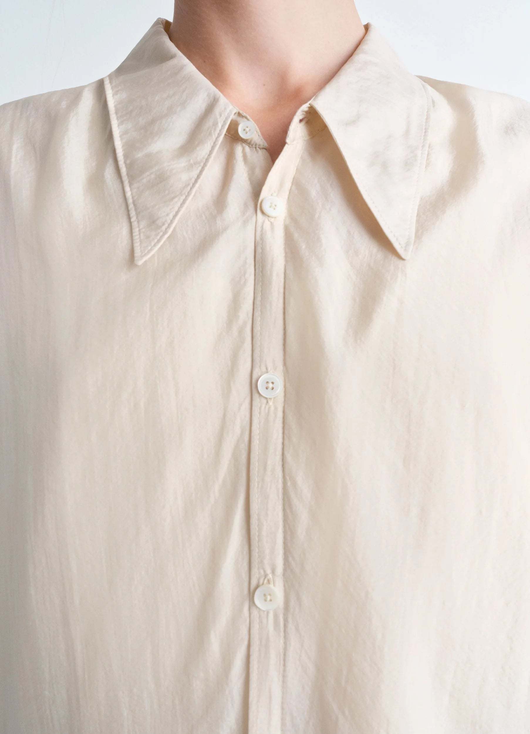 Lemaire Light Pointed Collar Shirt In Powder Blush