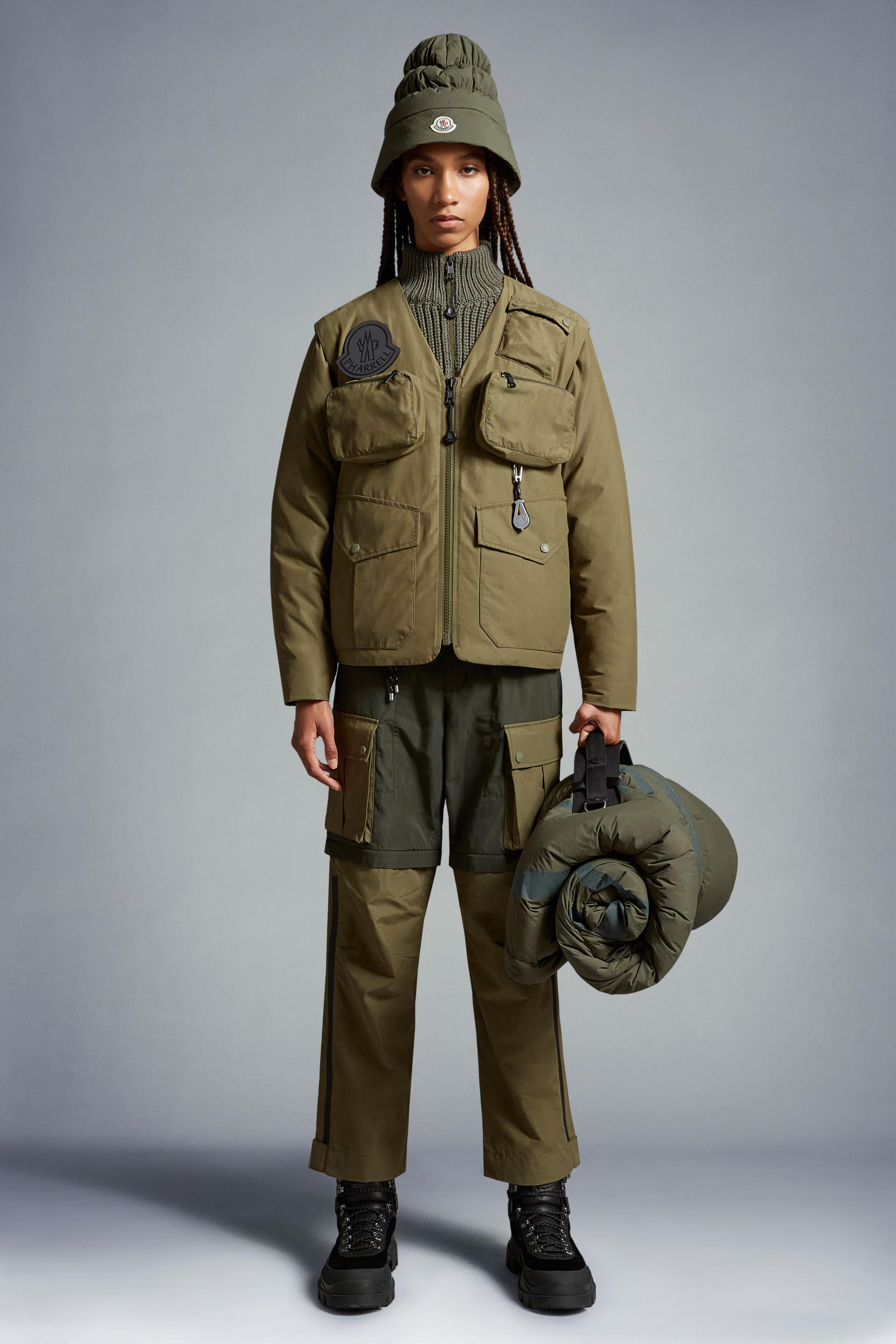 Moncler X Pharrell Williams Zipper Long-sleeved Down Jacket In Green