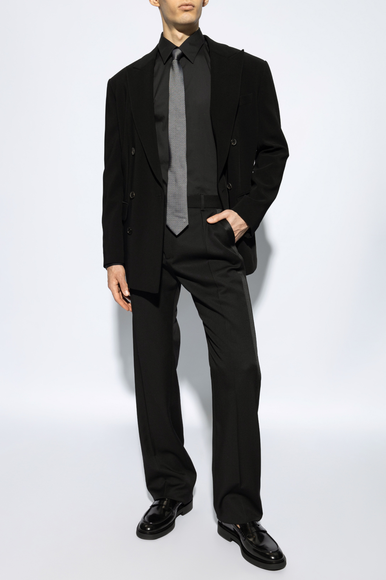 Theory Sylvain Mens Poplin Tab Collar Button-down Shirt In Black